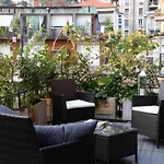 Lejlighed Rezzonico - By Myhomeincomo