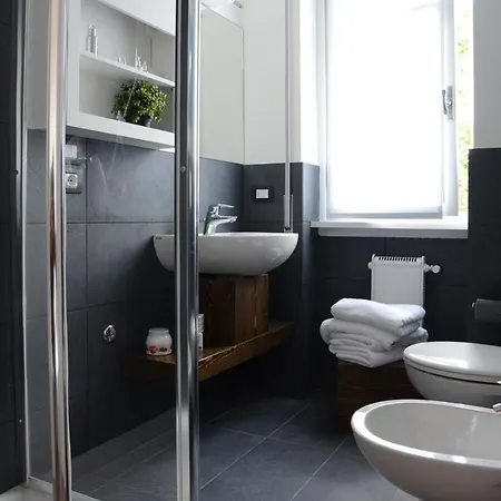 Appartement Rezzonico - By Myhomeincomo Côme