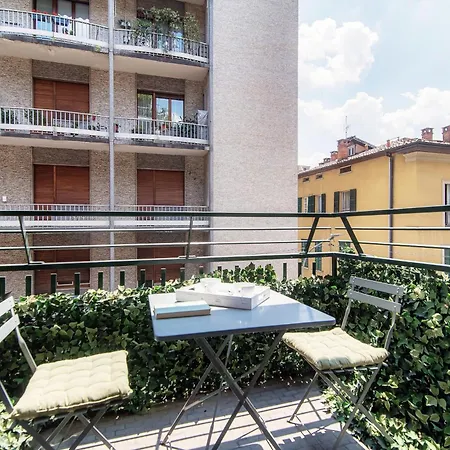 Apartmán Rezzonico - By Myhomeincomo Como